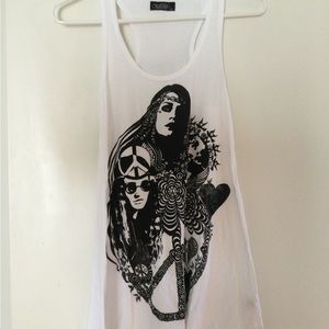 Lauren Moshi white tank top with peace graphic. Size small with flare at bottom.